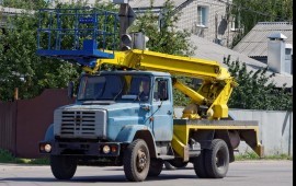 Услуги, аренда автовышка.