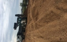 Экскаватор погрузчик в Шаране