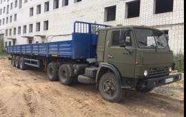 Длинномер шаланда бортовой. Грузоперевозки.