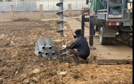Услуги Ямобура, бурение под шпунт, установка опор в Москве
