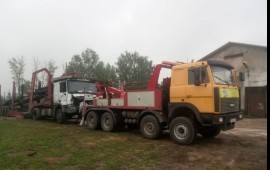 Грузовой эвакуатор техпомощь на дороге 89263201337