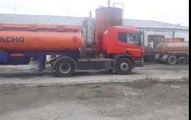 Услуги бензовоза Scania, полуприцеп Showa