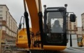Аренда гусеничного габаритного экскаватора JCB205