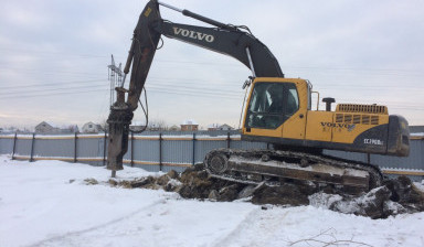 Гидромолот на базе гусеничного экскав-раVolvo 290