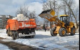 Уборка и вывоз снега с территории
