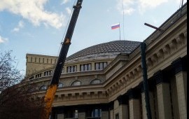 Японский автокран в Мочище