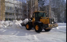 Уборка и вывоз снега