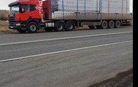 Грузоперевозки длинномер бортовой. Шаланда.