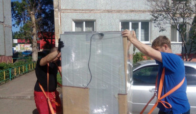 Грузоперевозки до 5 тонн. переезд. Грузчики услуги в Омске