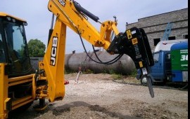 Услуги экскаватора-погрузчика JCB
