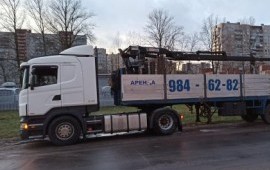 Аренда манипулятора. Перевозка грузов. Шаланда.