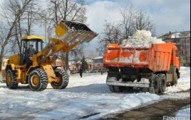 Уборка снега. Вывоз снега.
