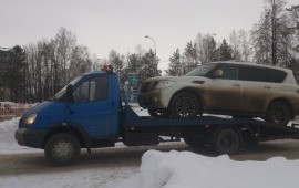 Услуги эвакуатора 89829921877