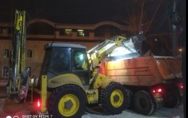 Услуги, аренда экскаватора погрузчика.