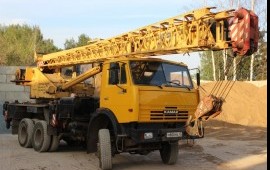 Автокран 25 тонн аренда. Услуги крана.