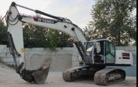 Экскаватор гусеничный TEREX TC240LC