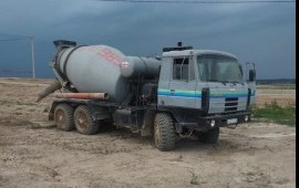 Автобетоносмеситель вездеход