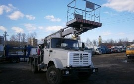 Аренда автовышка. Чистка крыш. Мойка фасада, окон.
