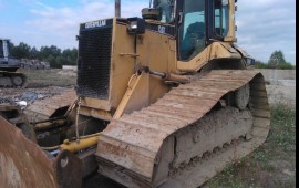 Аренда бульдозеров Caterpillar D5-D6, ДТ75, Т170