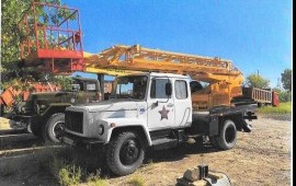 Автовышка аренда, услуги вездеход.