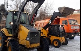 Услуги экскаватора-погрузчика. Планировка, копка