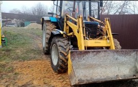 Экскаватор погрузчик услуги в Знаменке