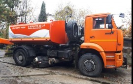 Услуги поливомоечных машин, доставка воды