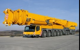 Автокран 300 аренда. Подъёмные работы.