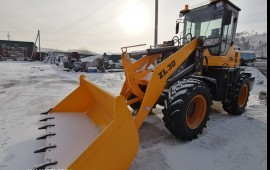 Фронтальный погрузчик аренда. Погрузочные работы.