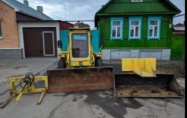 Аренда минипогрузчика. Вилы паллетные. Отвал