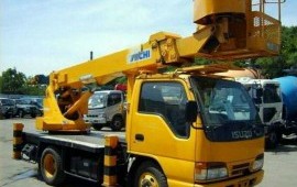 Автовышки 12-27 метров. Спил веток Высотные работы