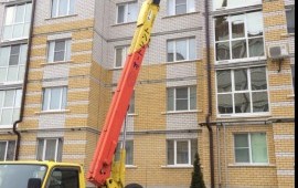 Услуги автовышки в Воронеже. Спил деревьев.