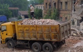 Вывозим твердый строй-мусор бесплатно от 20кубов