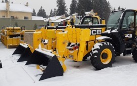 АРЕНДА ТЕЛЕСКОПИЧЕСКОГО ПОГРУЗЧИКА JCB LOADALL 540 в Москве