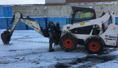 Мини погрузчик bobcat аренда. Погрузочные работы.