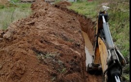 Услуги экскаватора-погрузчика. Планировка. Копка.