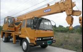 Автокран 5т 22м на шасси Mitsubishi Fuso