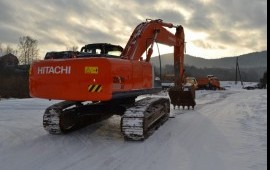 Услуги гусеничного экскаватора