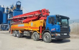 Аренда автобетононасоса. Бетононасос услуги.
