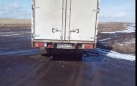 Грузоперевозки. Перевозка продуктов. Фургон.