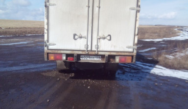 Грузоперевозки. Перевозка продуктов. Фургон.
