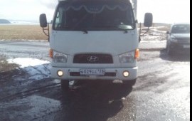 Грузоперевозки. Перевозка продуктов. Фургон.