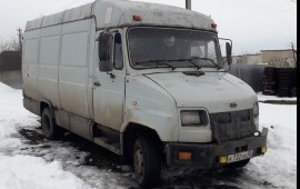 Грузоперевозки. Заказной грузовой фургон.