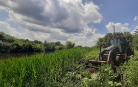 Экскаватор-погрузчик John deere 325, case 580, CAT