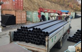 Грузовик с краном ( воровайка). Перевозка грузов в Новом