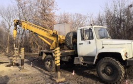 Ямобур, автовышка аренда. Буровые работы.