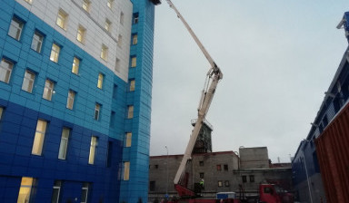 Аренда автовышки Подъемные работы услуги