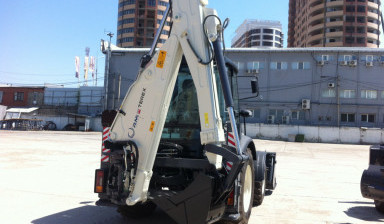 Экскаватор-погрузчик TEREX TLB-825RM