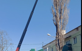 Услуги, аренда автовышки 18.24.28.32 метра.