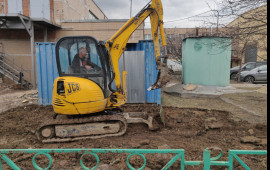 Услуги миниэкскаватора и миниэкскаватор с ямобуром